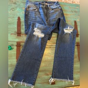 Judy Blue Straight Leg Blue Jeans with Distressed Details - Like New Size11/30
